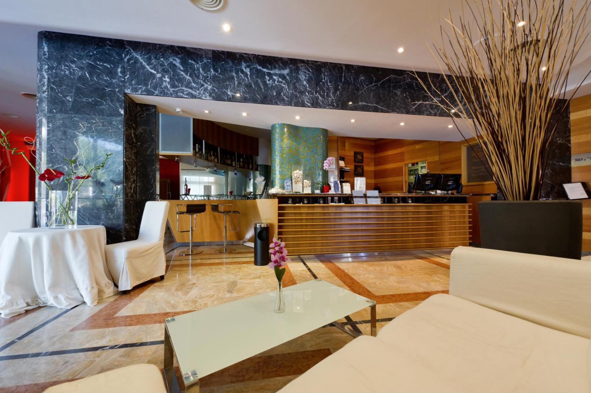 Park Hotel لينانو سابيادورو المظهر الخارجي الصورة