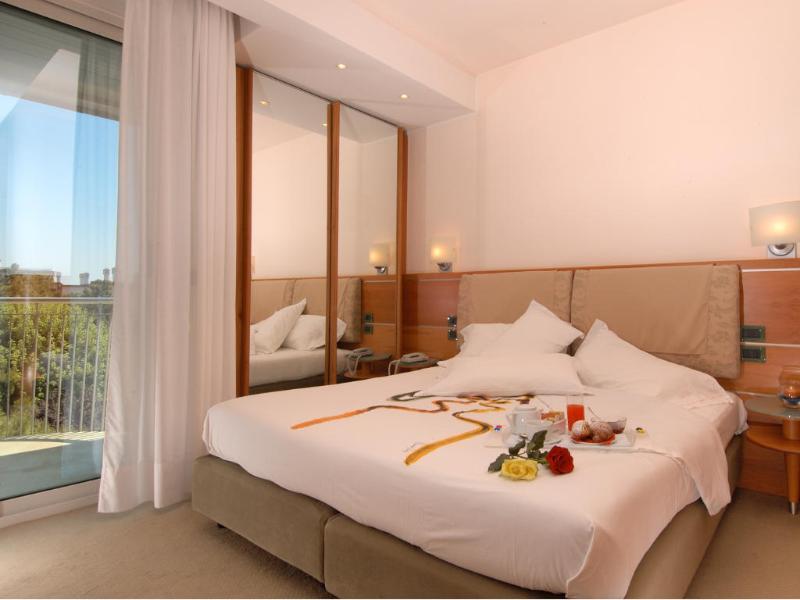 Park Hotel لينانو سابيادورو المظهر الخارجي الصورة